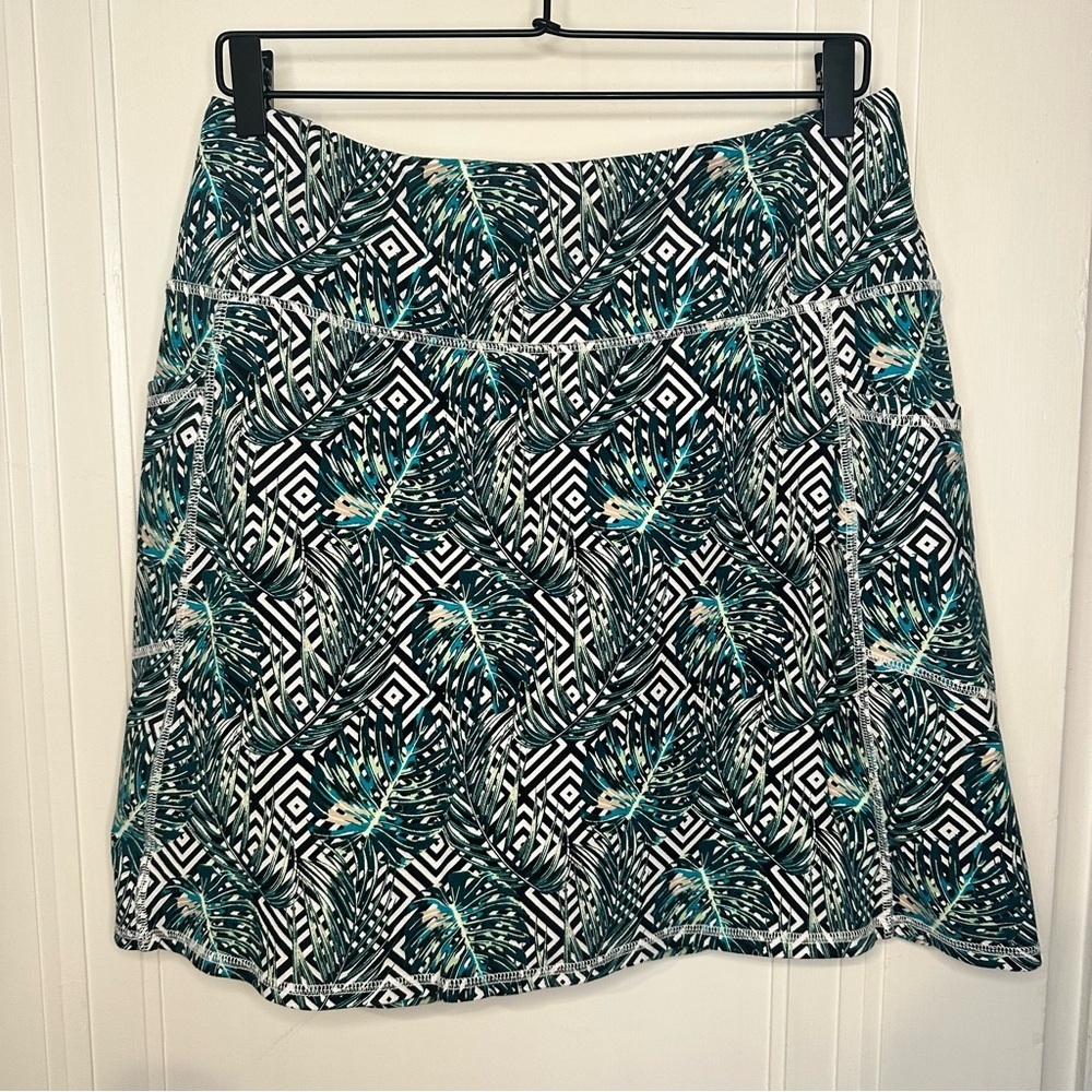 Intro. Love the Fit Floral Skort